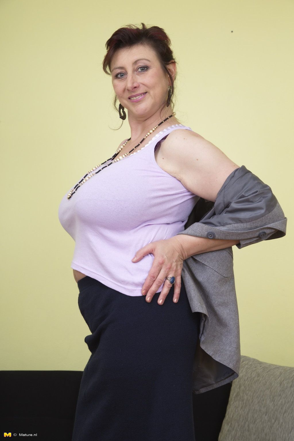 Hefty Breasted Jana Loves Bringing Off Alone Mom Porn Pics Free